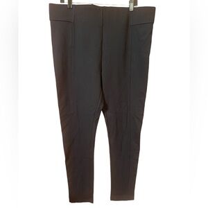 WOMAN’s BlACK STRETCH DRESS PANTS